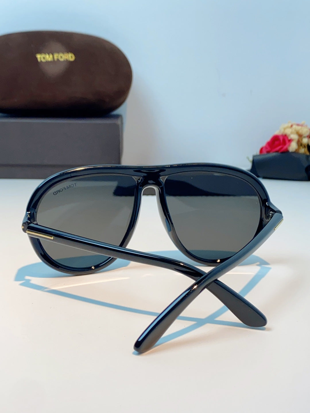 Tom Ford Aviator Brown Lens Sunglasses for Men & Women - detail image 3