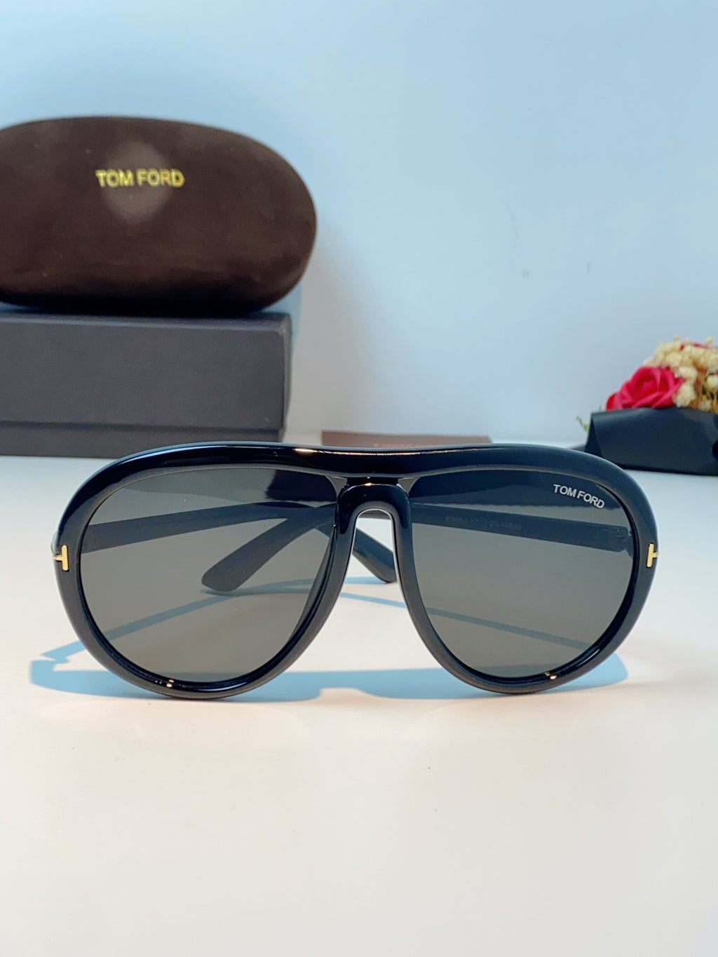 Tom Ford Aviator Brown Lens Sunglasses for Men & Women - detail image 2