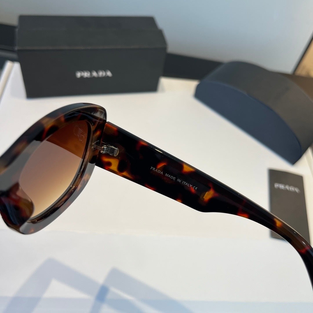 Prada Fashion Black Lens Sunglasses for Men & Women - 158436 - detail image 4