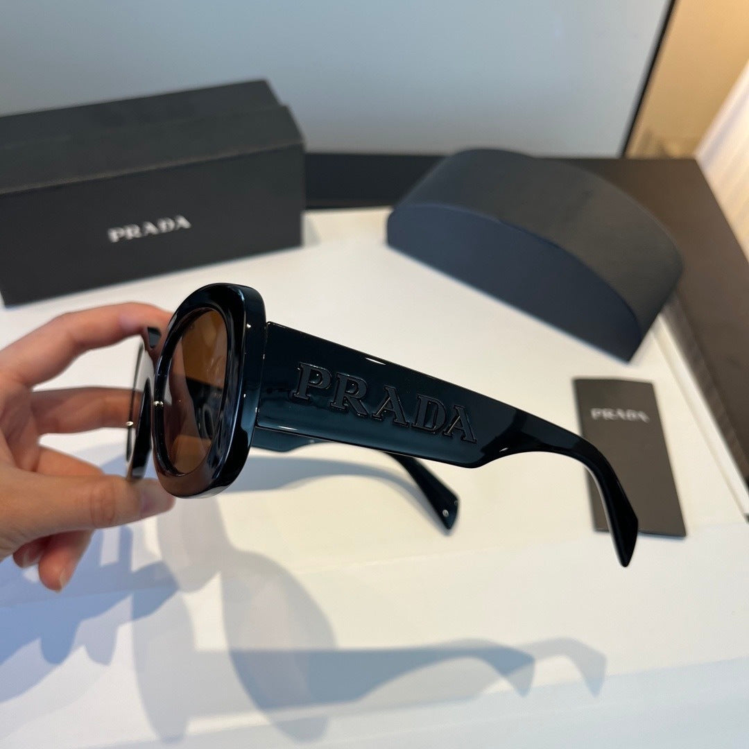 Prada Fashion Black Lens Sunglasses for Men & Women - 158438 - detail image 4
