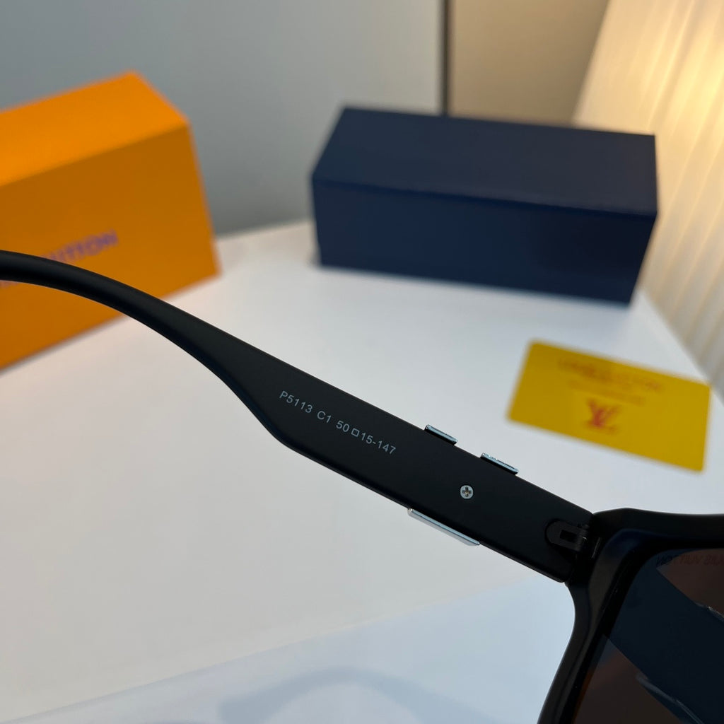 Louis Vuitton Fashion Silver Lens Sunglasses for Men & Women - 381806 - detail image 10