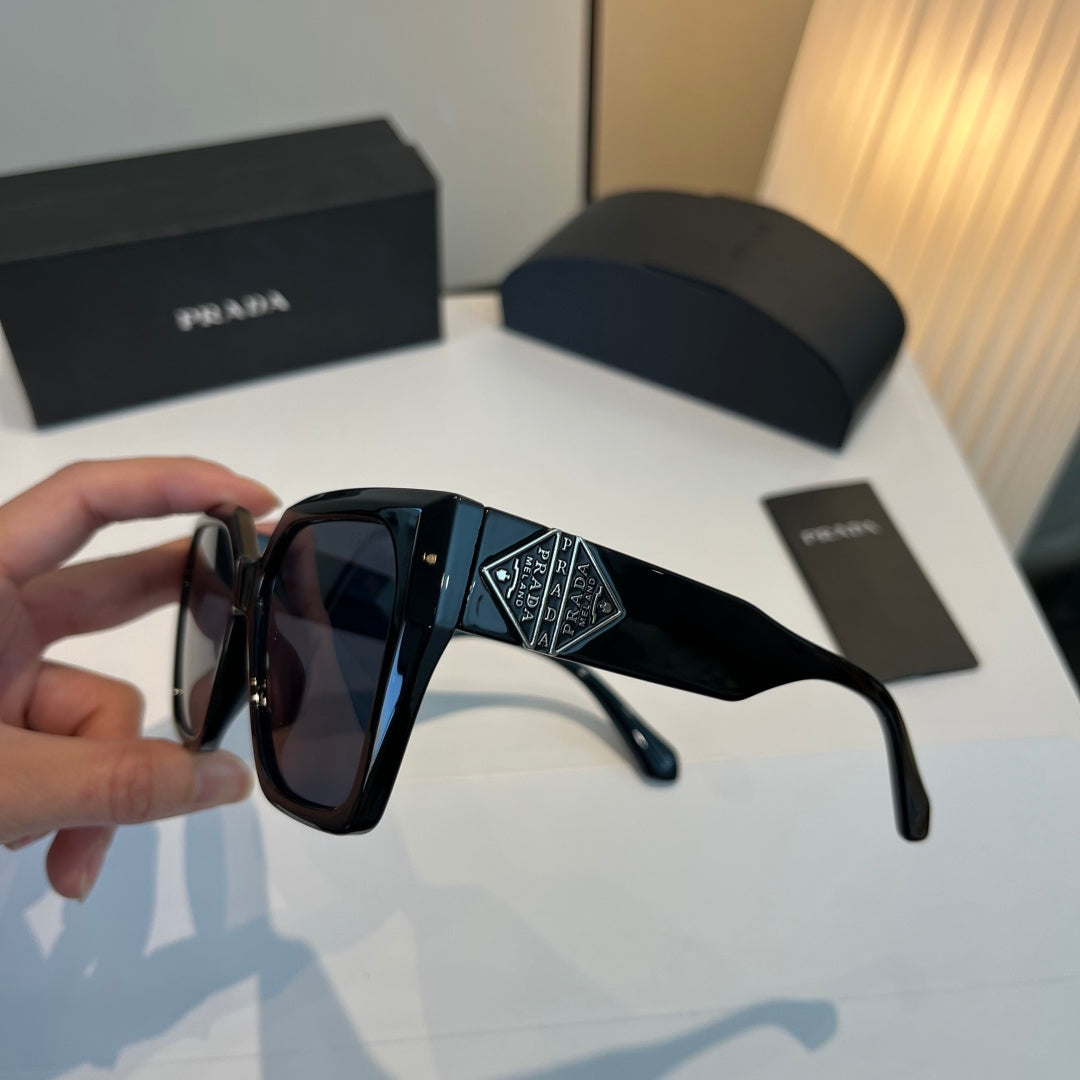 Prada Fashion Black Lens Sunglasses for Men & Women - 998102 - detail image 4