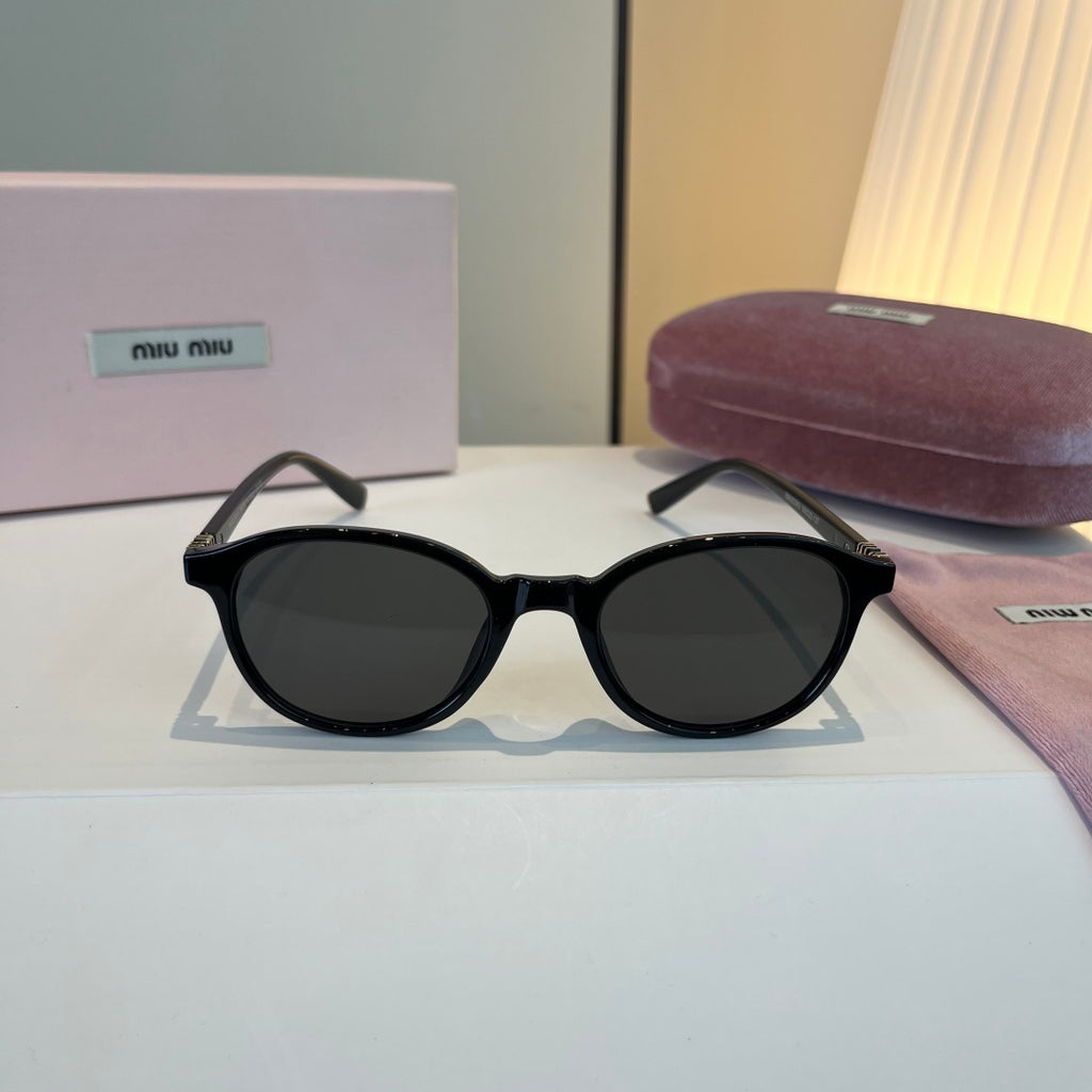 Miu Miu SMUO7S Square Black Lens Sunglasses for Men & Women - 466075 - detail image 2