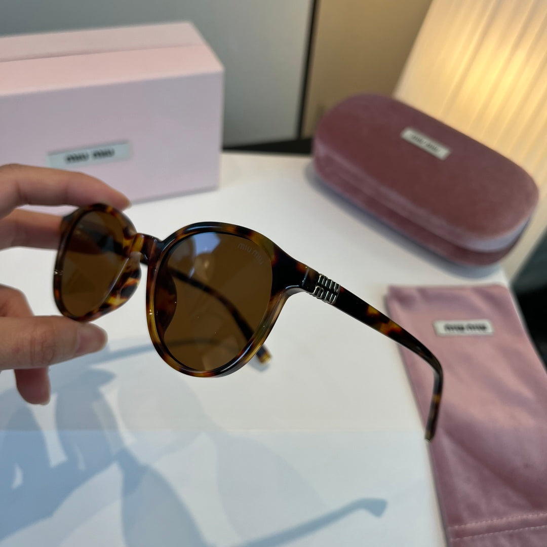 Miu Miu SMUO7S Square Brown Lens Sunglasses for Men & Women - 466076 - detail image 4