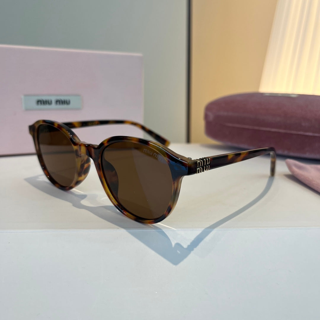 Miu Miu SMUO7S Square Brown Lens Sunglasses for Men & Women - 466076 - detail image 3