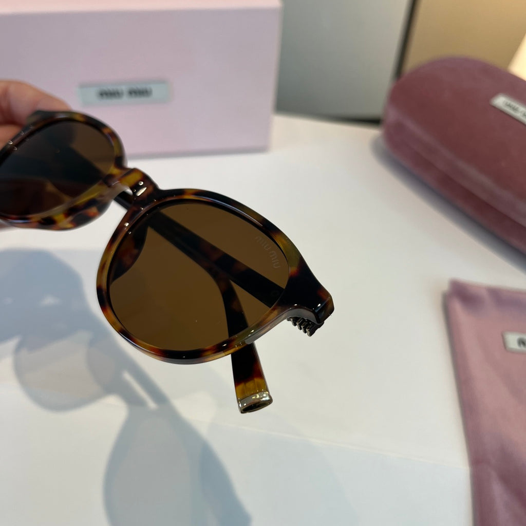 Miu Miu SMUO7S Square Brown Lens Sunglasses for Men & Women - 466076 - detail image 6