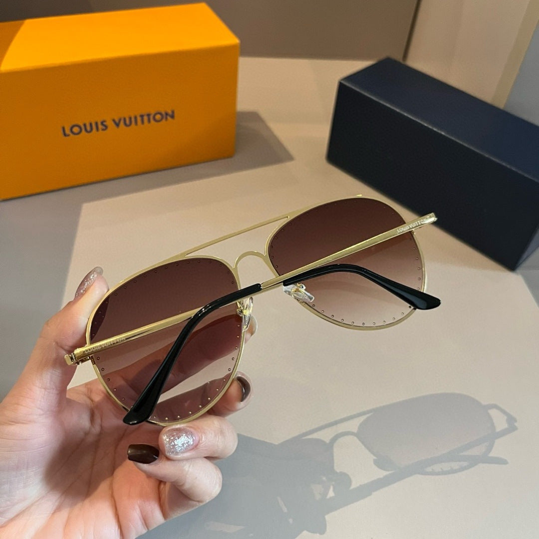 Louis Vuitton Metal Aviator Gold Lens Sunglasses for Men & Women - 414808 - detail image 7