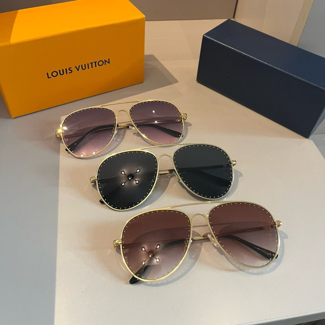 Louis Vuitton Metal Aviator Gold Lens Sunglasses for Men & Women - 414809 - detail image 11