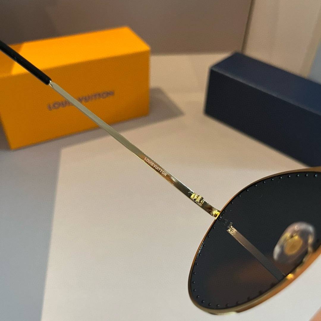 Louis Vuitton Metal Aviator Gold Lens Sunglasses for Men & Women - 414809 - detail image 9
