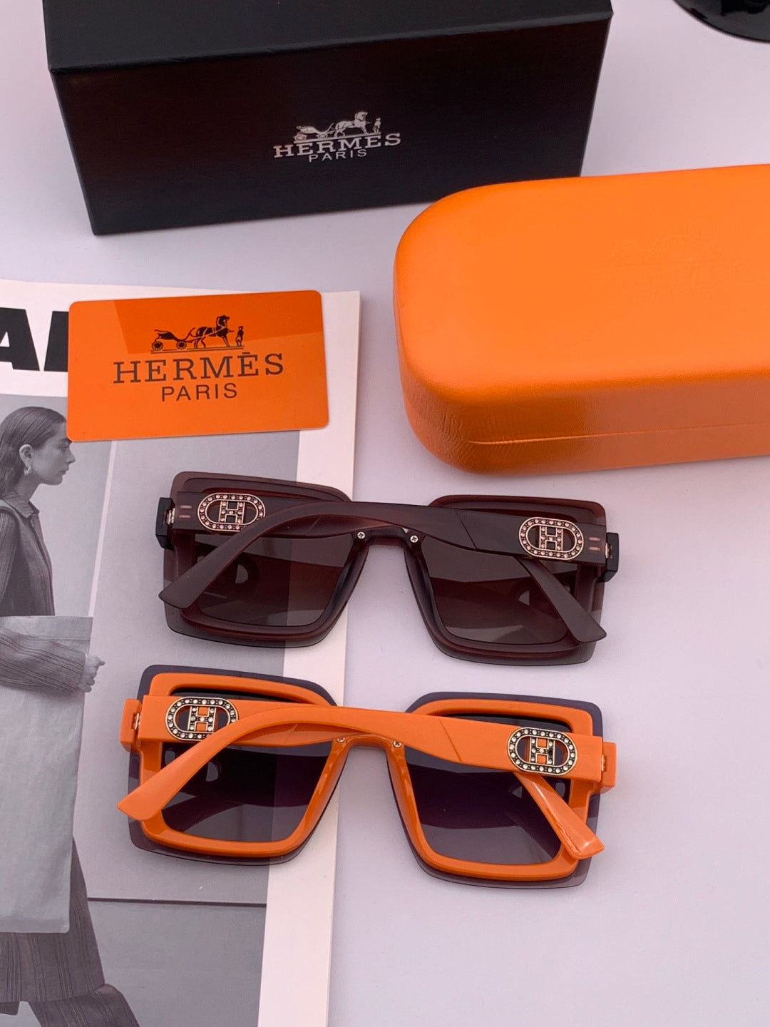 Hermès H8998 Square Gold Lens Sunglasses for Men & Women - detail image 4