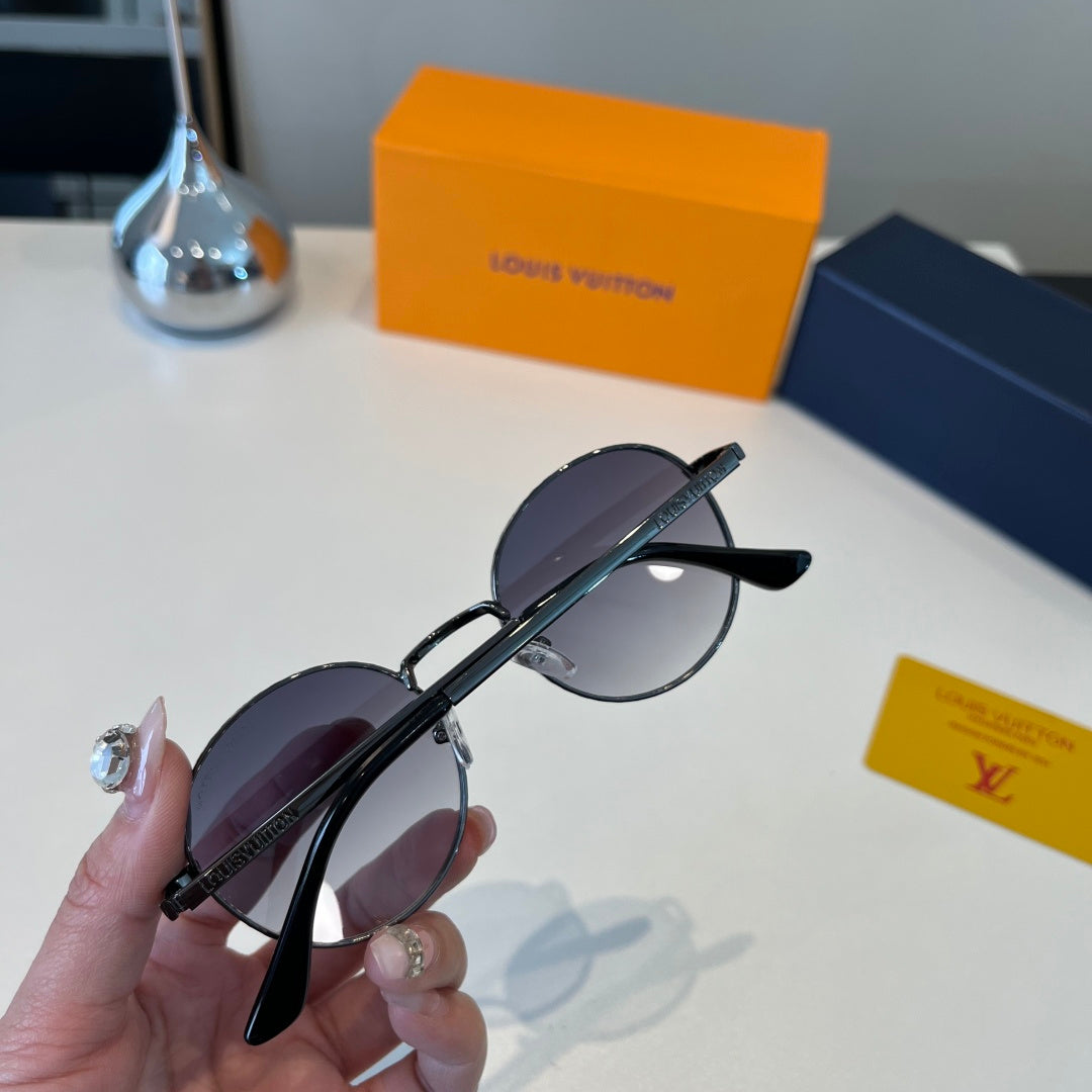 Louis Vuitton Fashion Silver Lens Sunglasses for Men & Women - 371273 - detail image 8