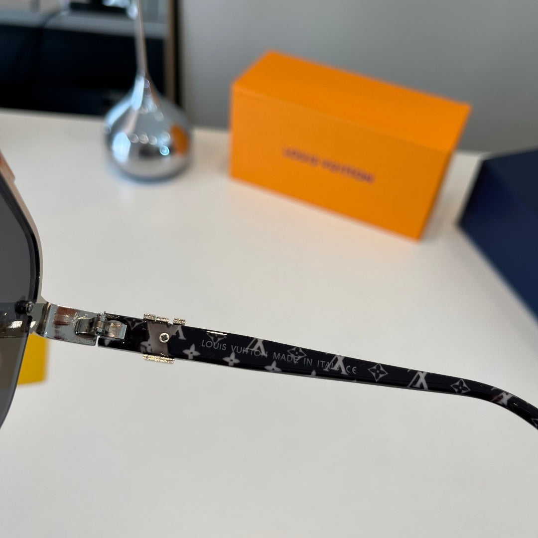 Louis Vuitton Metal Aviator Silver Lens Sunglasses for Men & Women - 371277 - detail image 10