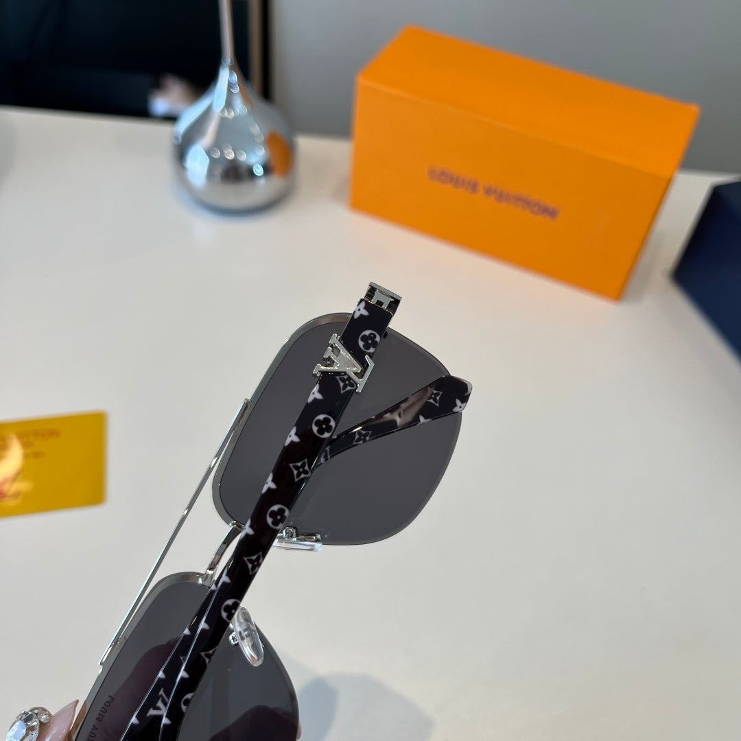 Louis Vuitton Metal Aviator Silver Lens Sunglasses for Men & Women - 371277 - detail image 6