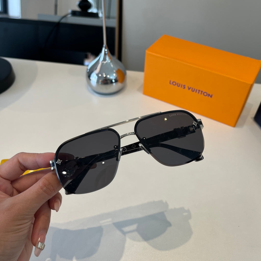 Louis Vuitton Metal Aviator Silver Lens Sunglasses for Men & Women - 371277 - detail image 5