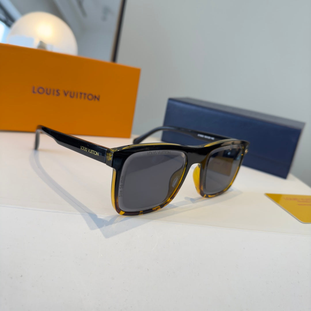 Louis Vuitton Fashion Black Lens Sunglasses for Men & Women - 371278