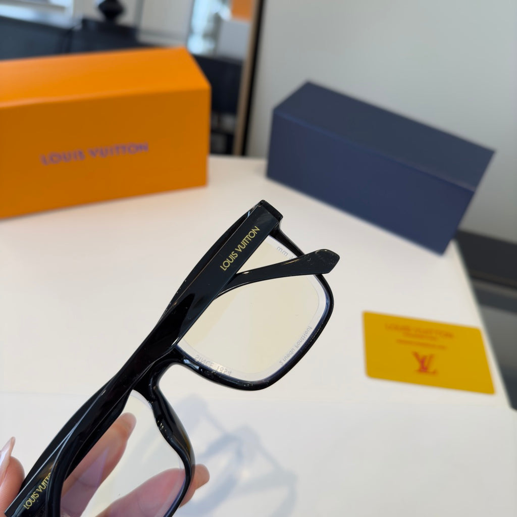 Louis Vuitton Fashion Silver Lens Sunglasses for Men & Women - 371280 - detail image 6