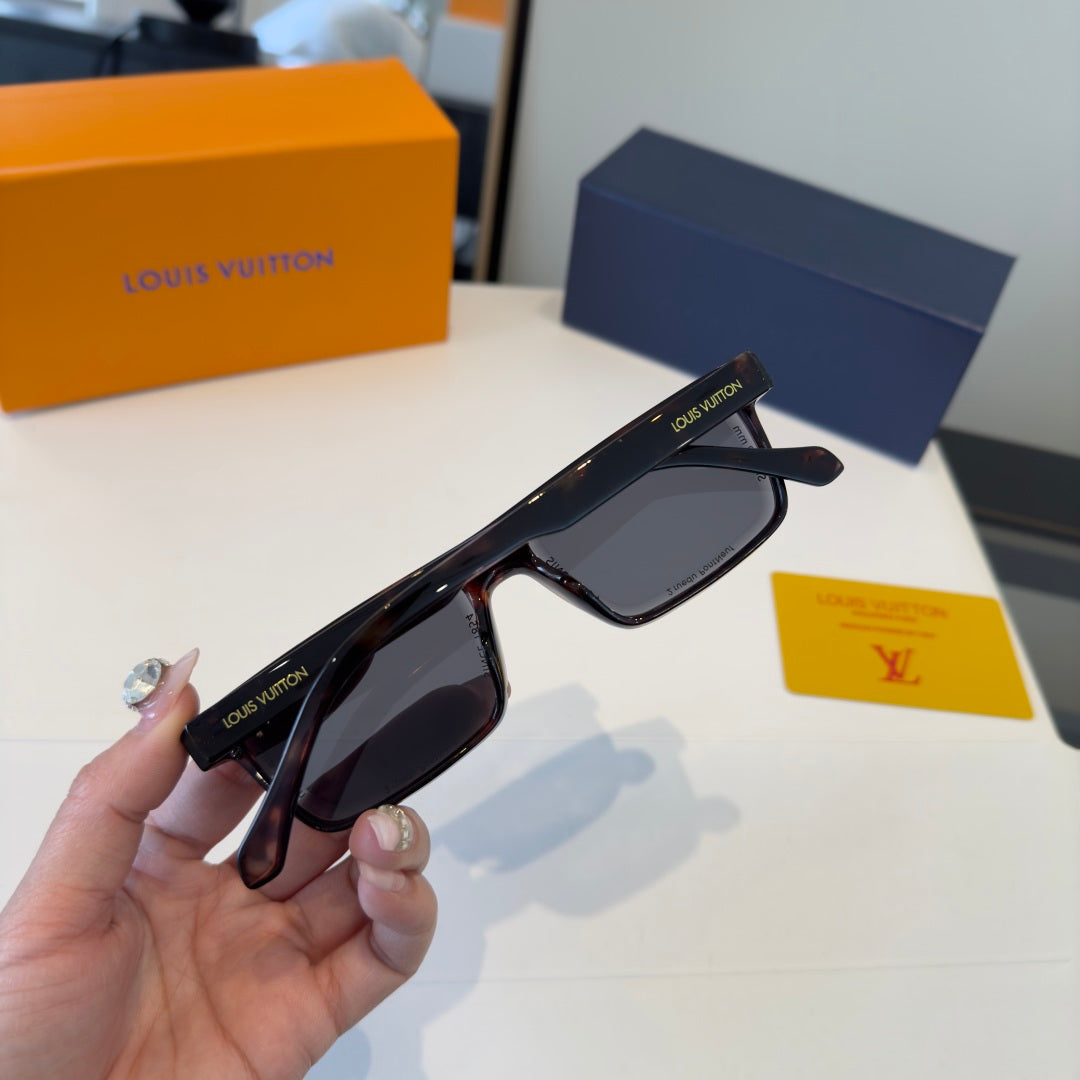 Louis Vuitton Fashion Black Lens Sunglasses for Men & Women - 371281 - detail image 8