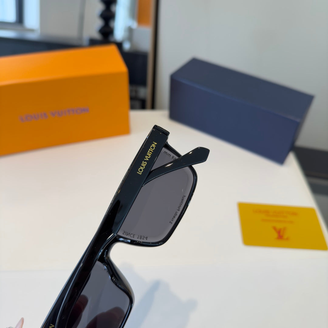 Louis Vuitton Fashion Black Lens Sunglasses for Men & Women - 371282 - detail image 4
