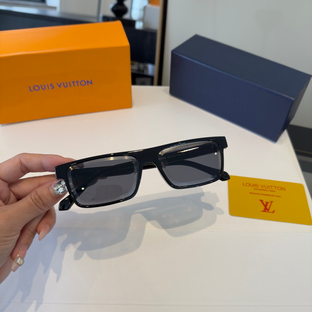 Louis Vuitton Fashion Black Lens Sunglasses for Men & Women - 371282 - detail image 5