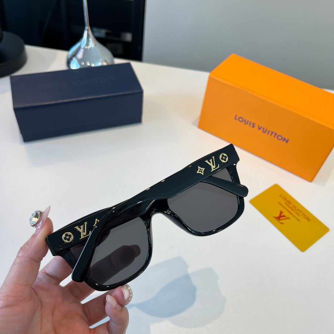 Louis Vuitton Metal Fashion Black Lens Sunglasses for Men & Women - 398176 - detail image 7