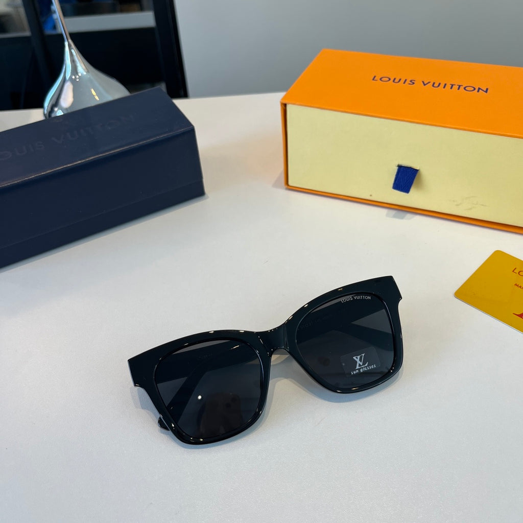 Louis Vuitton Metal Fashion Black Lens Sunglasses for Men & Women - 398176 - detail image 4