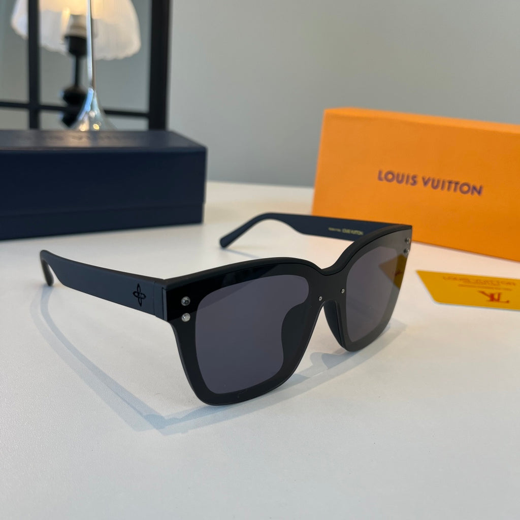 Louis Vuitton Fashion Black Lens Sunglasses for Men & Women - 398178