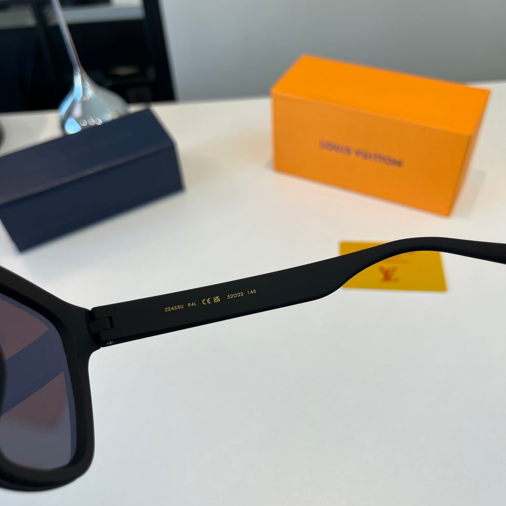 Louis Vuitton Fashion Black Lens Sunglasses for Men & Women - 398178 - detail image 10