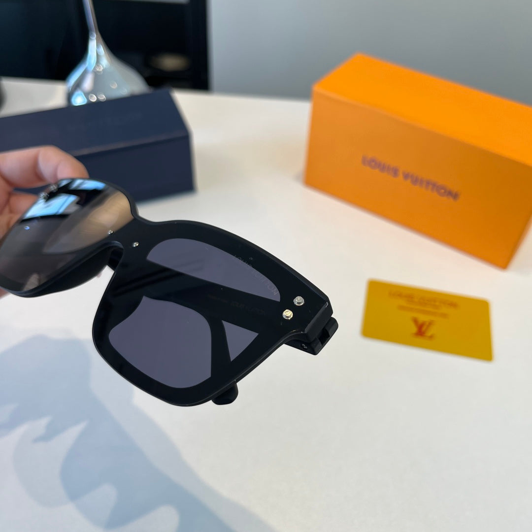 Louis Vuitton Fashion Black Lens Sunglasses for Men & Women - 398178 - detail image 6