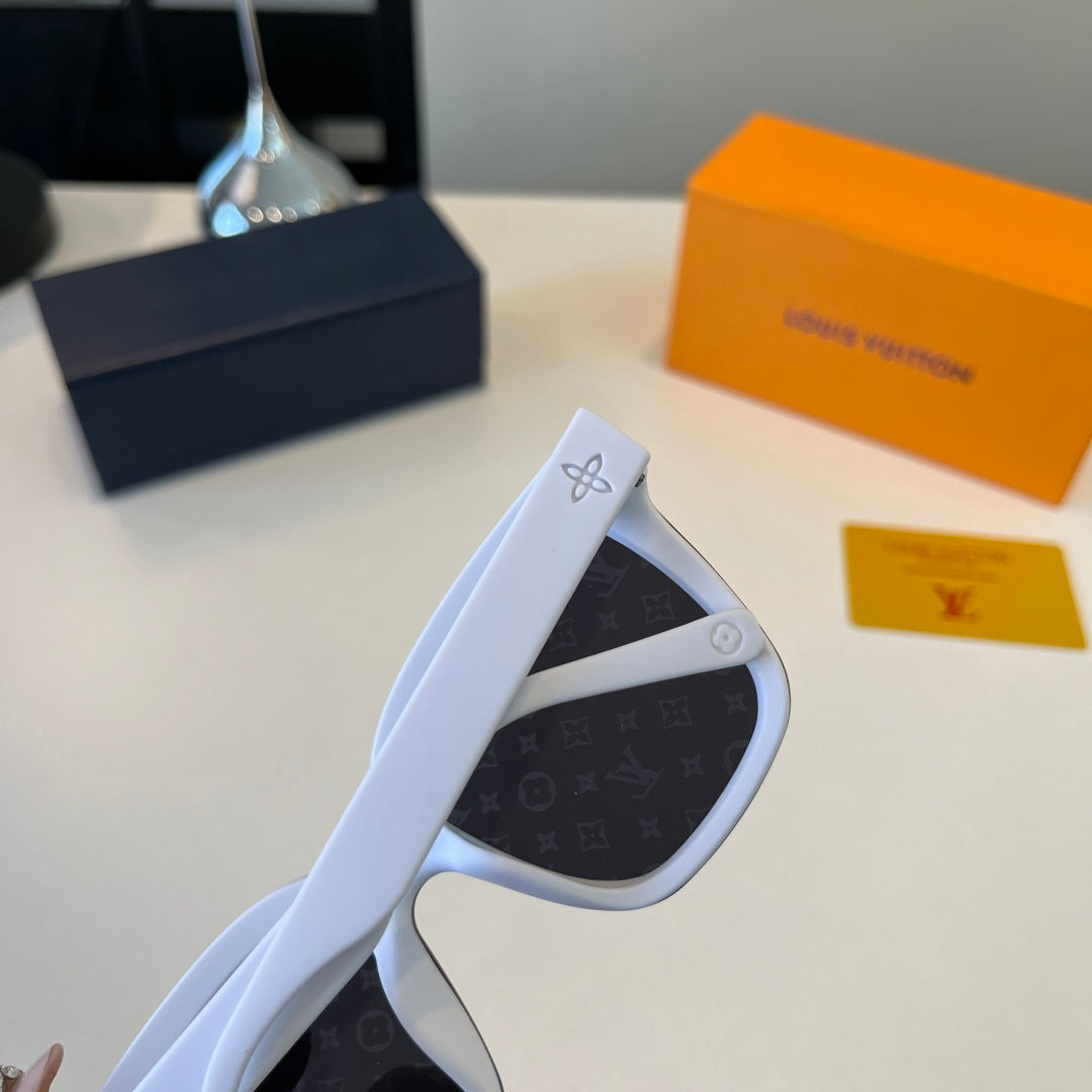 Louis Vuitton Fashion Silver Lens Sunglasses for Men & Women - 398182 - detail image 7