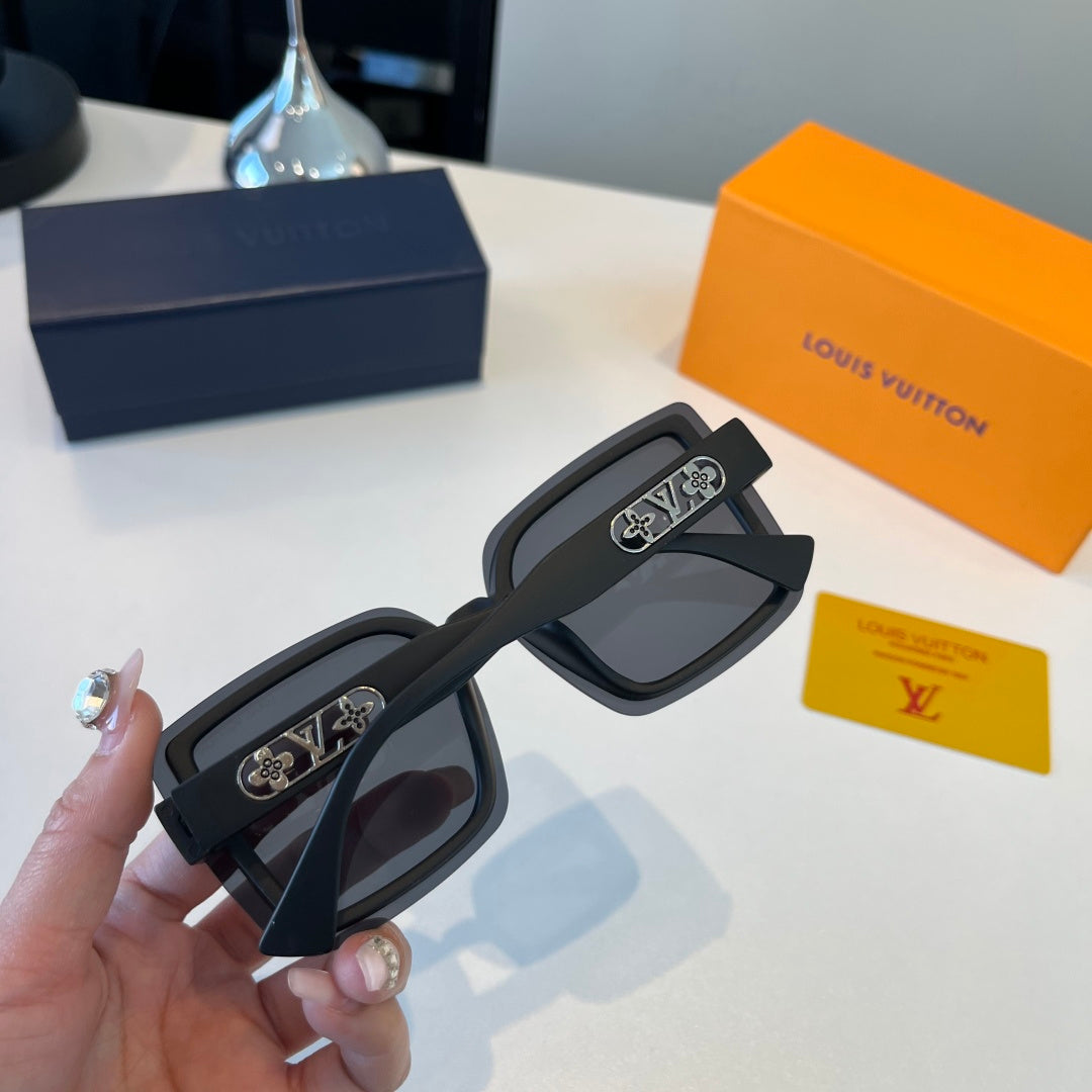 Louis Vuitton Fashion Black Lens Sunglasses for Men & Women - 398184 - detail image 9