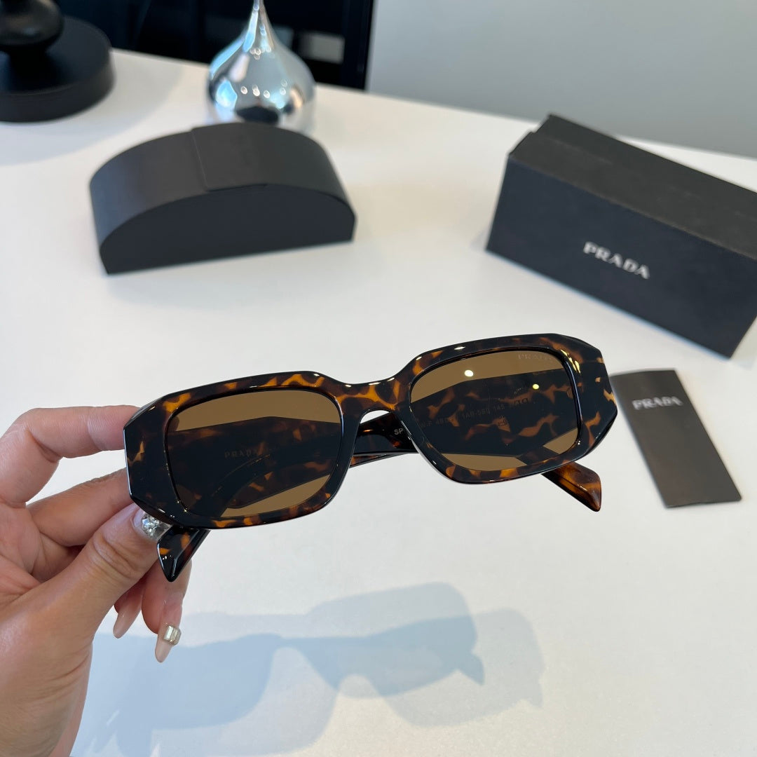 Prada Fashion Black Lens Sunglasses for Men & Women - 158452 - detail image 5