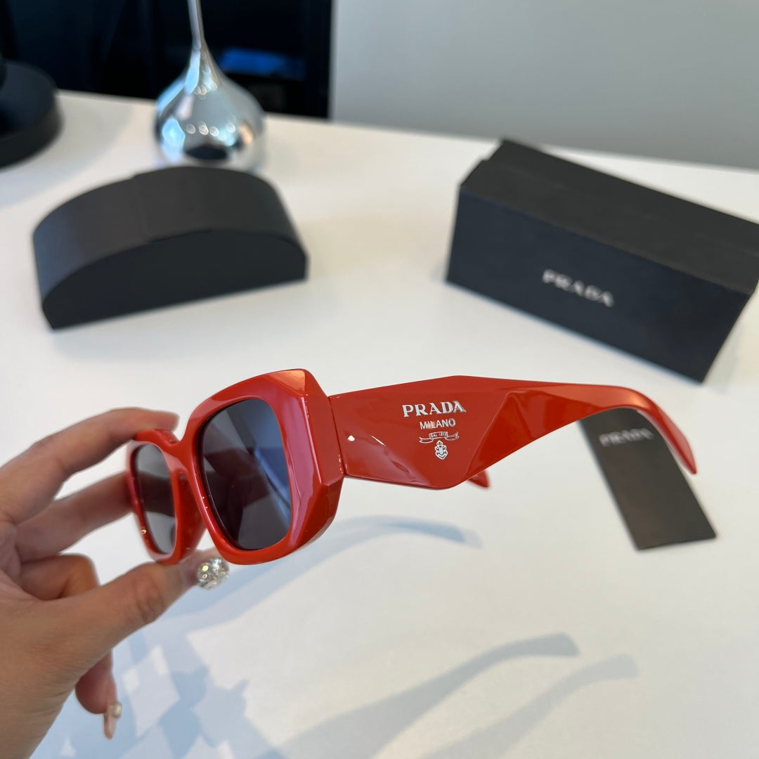 Prada Fashion Red Lens Sunglasses for Men & Women - 158454 - detail image 4