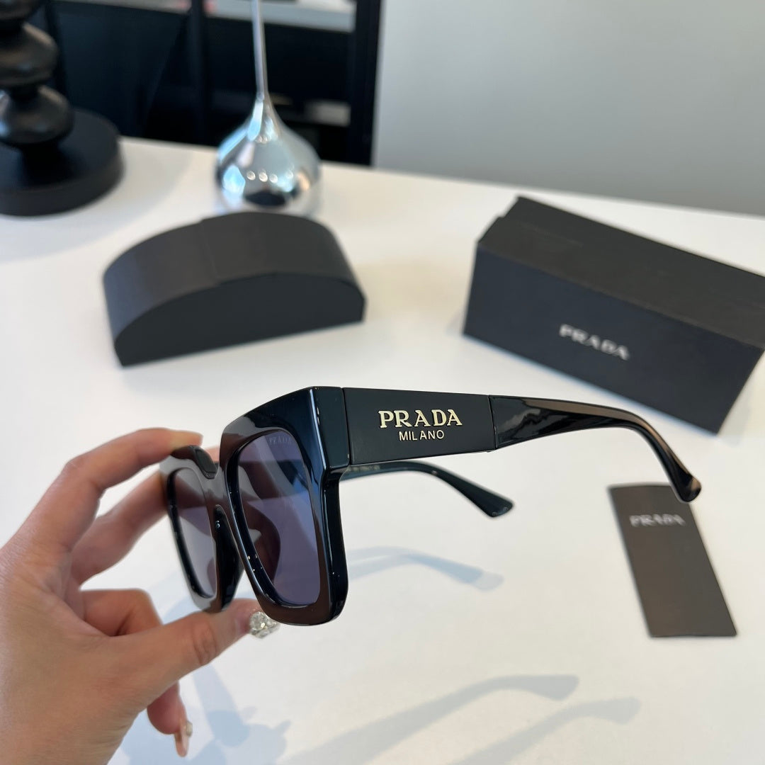 Prada Fashion Black Lens Sunglasses for Men & Women - 158462 - detail image 4