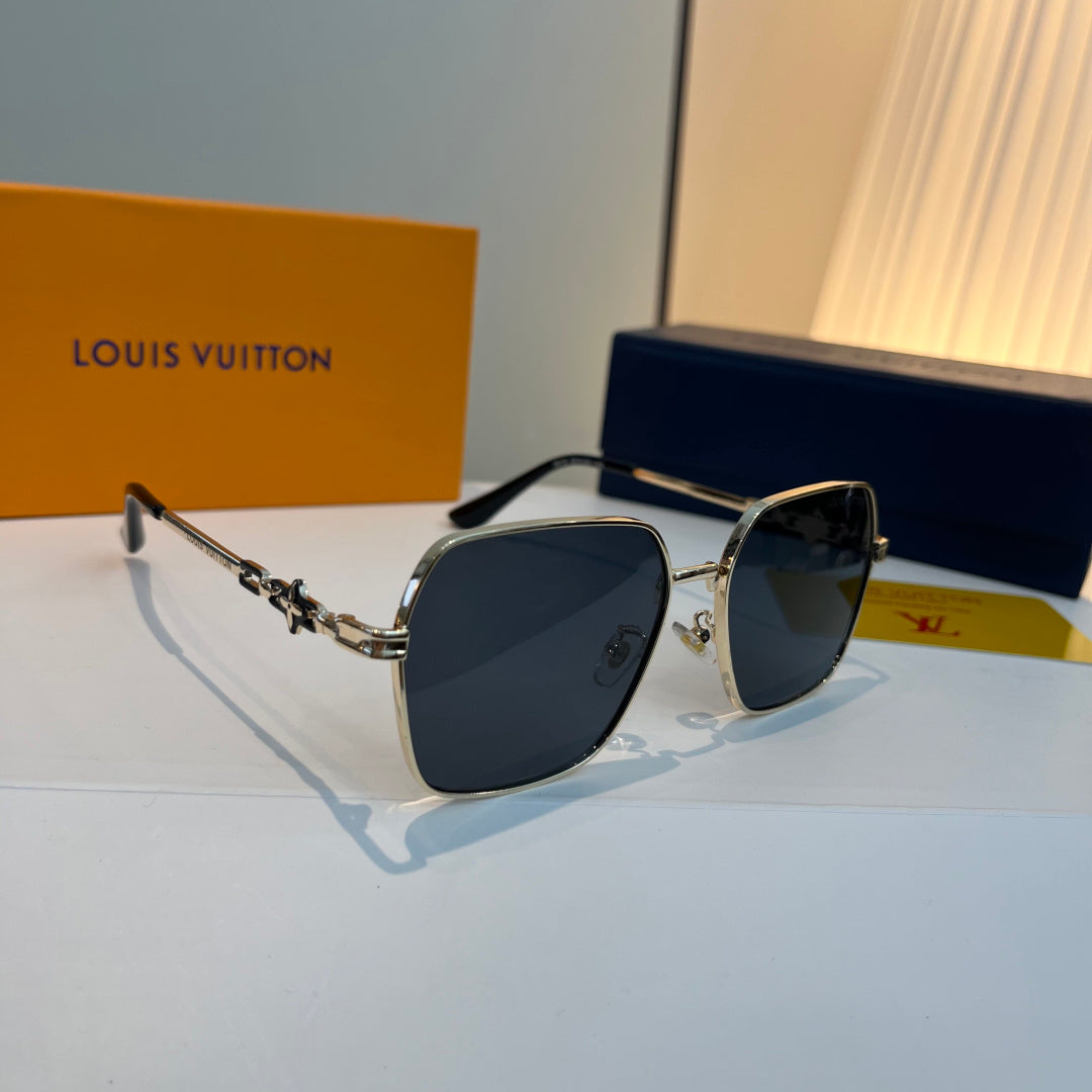 Louis Vuitton Fashion Blue Lens Sunglasses for Men & Women - 381791