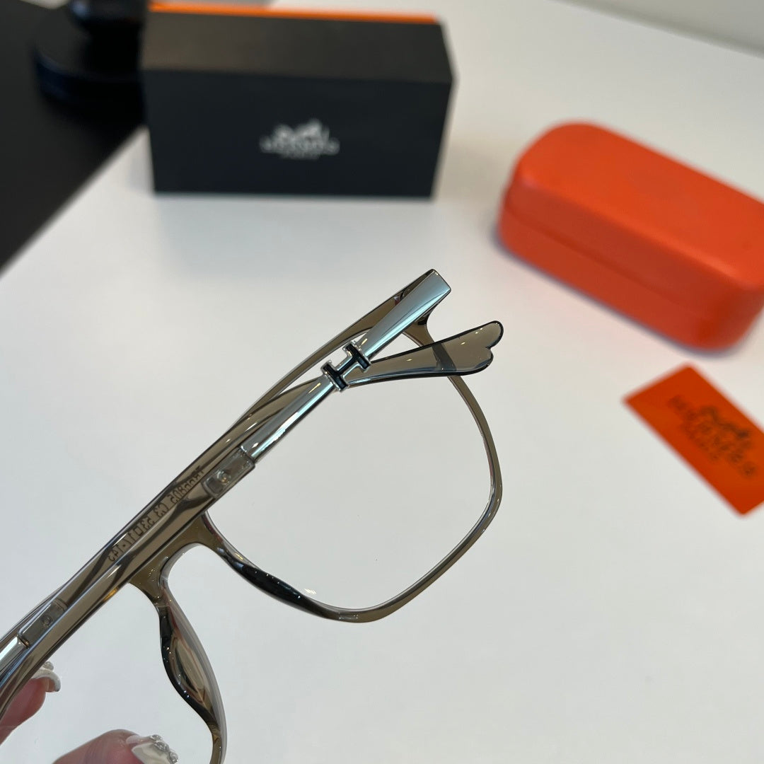Hermès Oversized Silver Lens Sunglasses for Men & Women - detail image 7