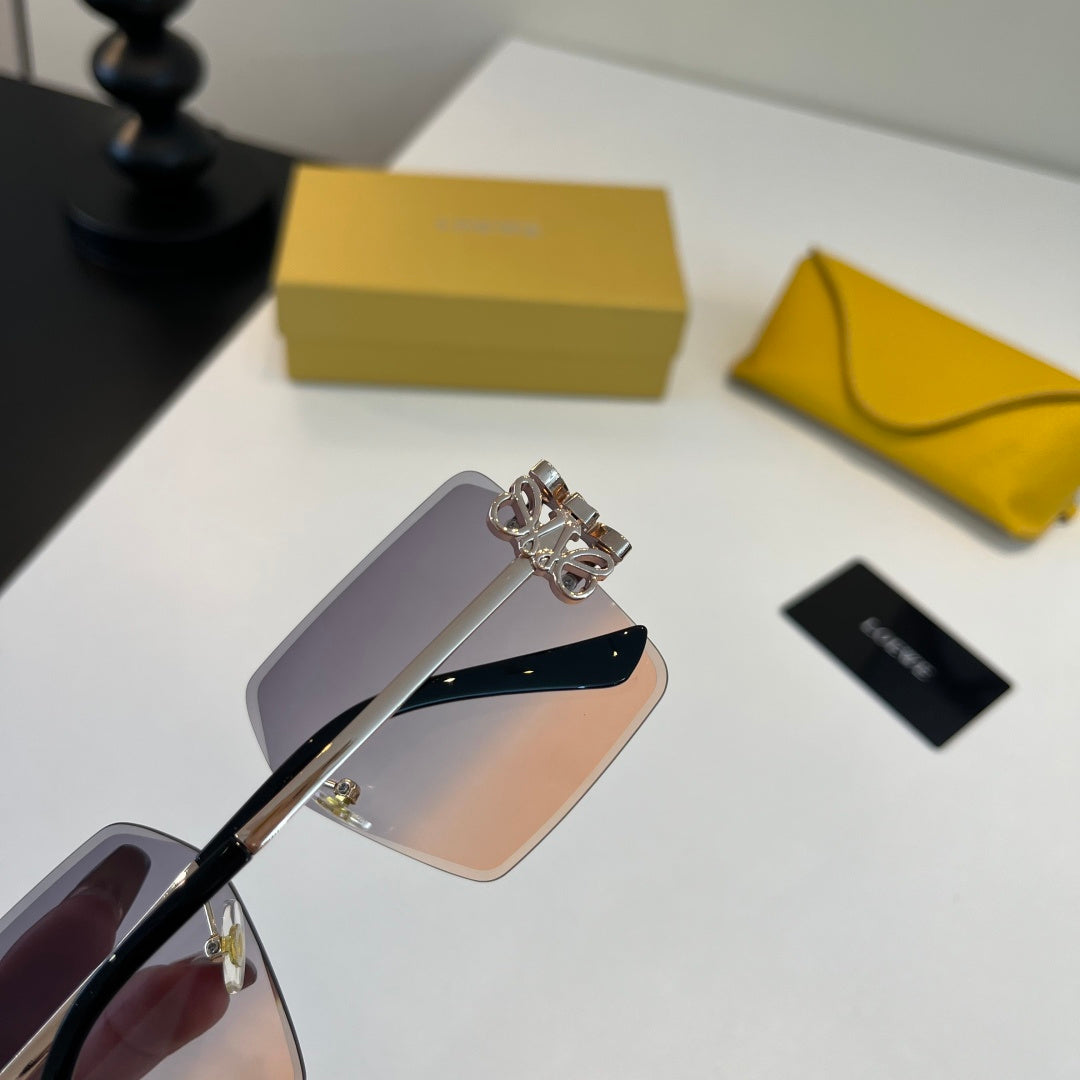 Loewe Fashion Silver Lens Sunglasses for Men & Women - 372544 - detail image 7
