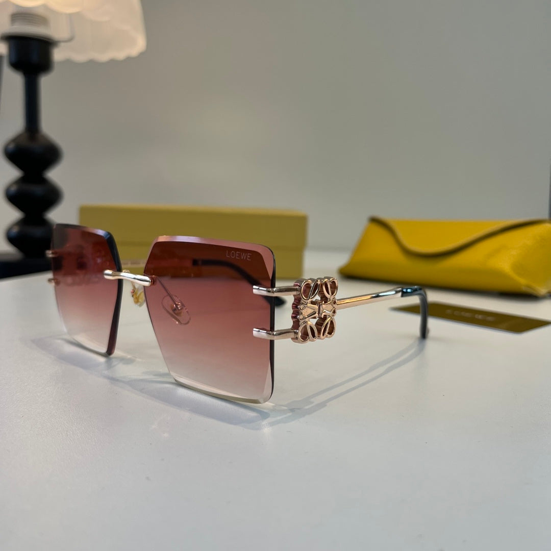 Loewe Fashion Red Lens Sunglasses for Men & Women - detail image 3