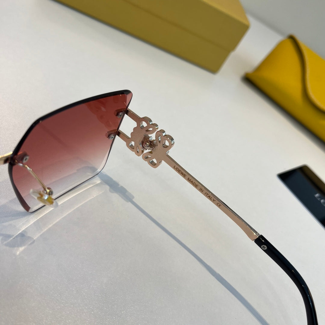 Loewe Fashion Red Lens Sunglasses for Men & Women - detail image 5