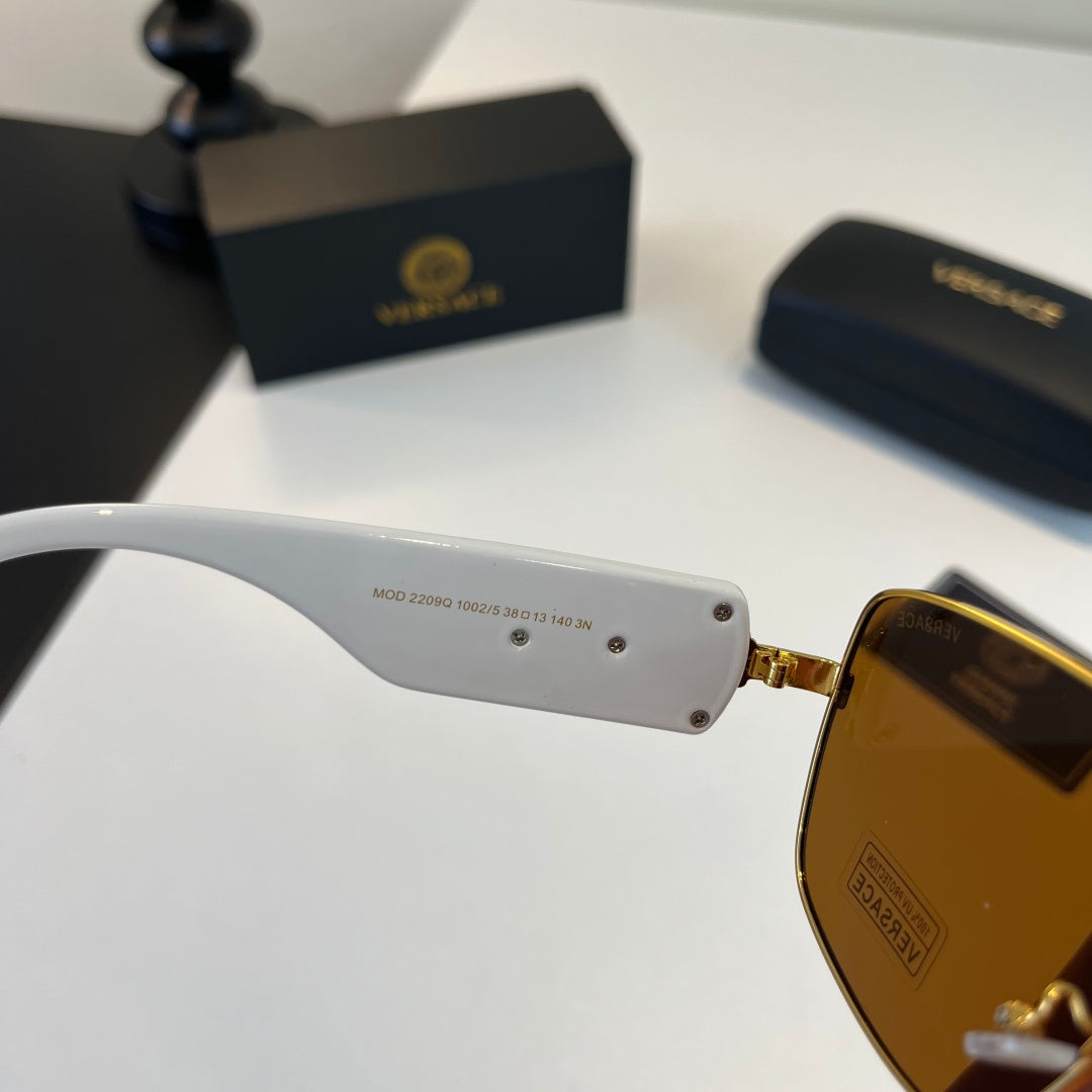 Versace Polarized Fashion Brown Lens Sunglasses for Men & Women - 132625 - detail image 8