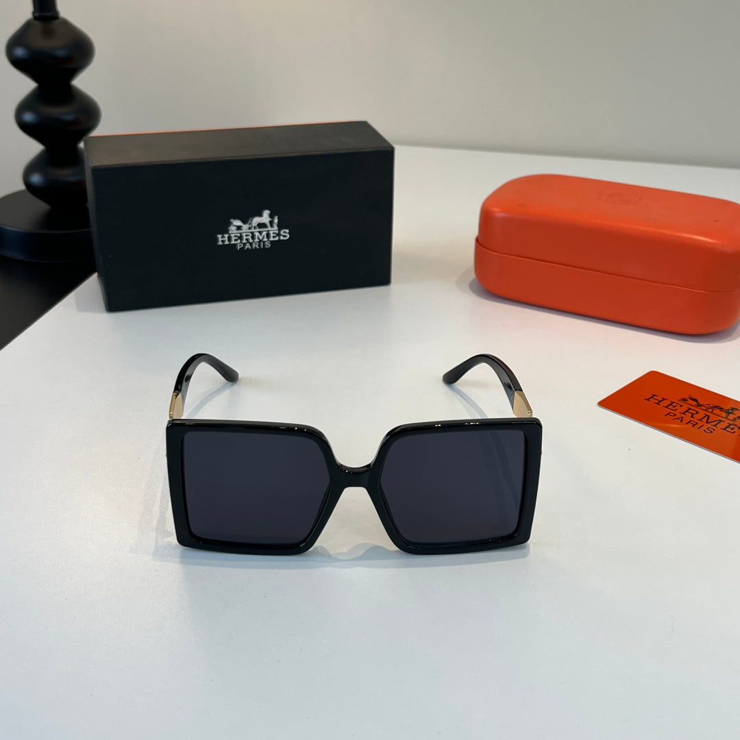 Hermès Oversized Silver Lens Sunglasses for Women - 372642 - detail image 2