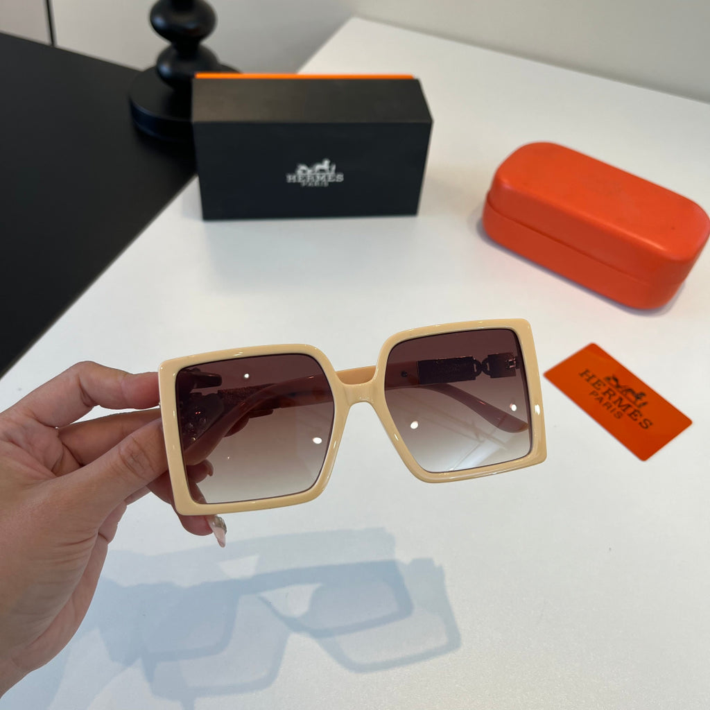 Hermès Oversized Red Lens Sunglasses for Women - 372643 - detail image 5