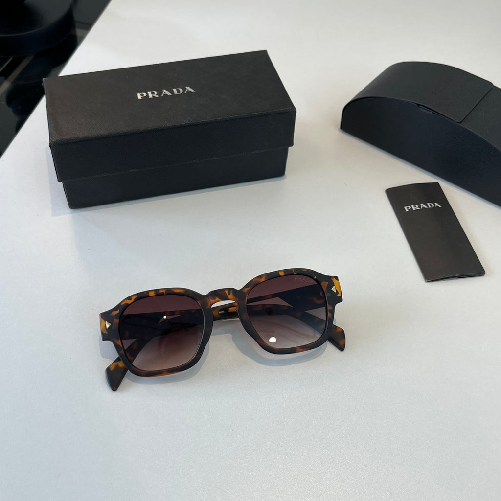 Prada Fashion Black Lens Sunglasses for Men & Women - 372093 - detail image 4