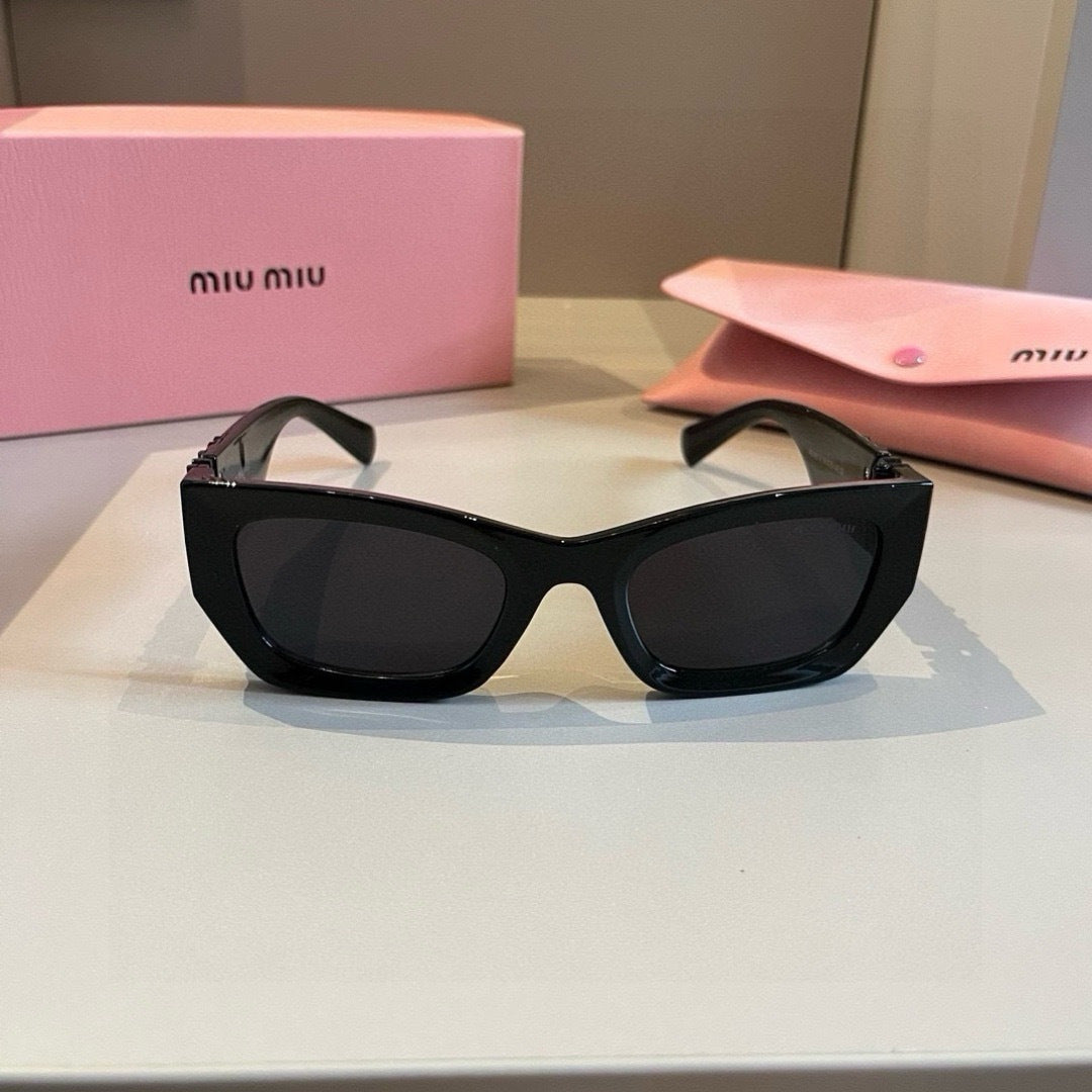 Miu Miu Fashion Gold Lens Sunglasses for Men & Women - 399266 - detail image 2
