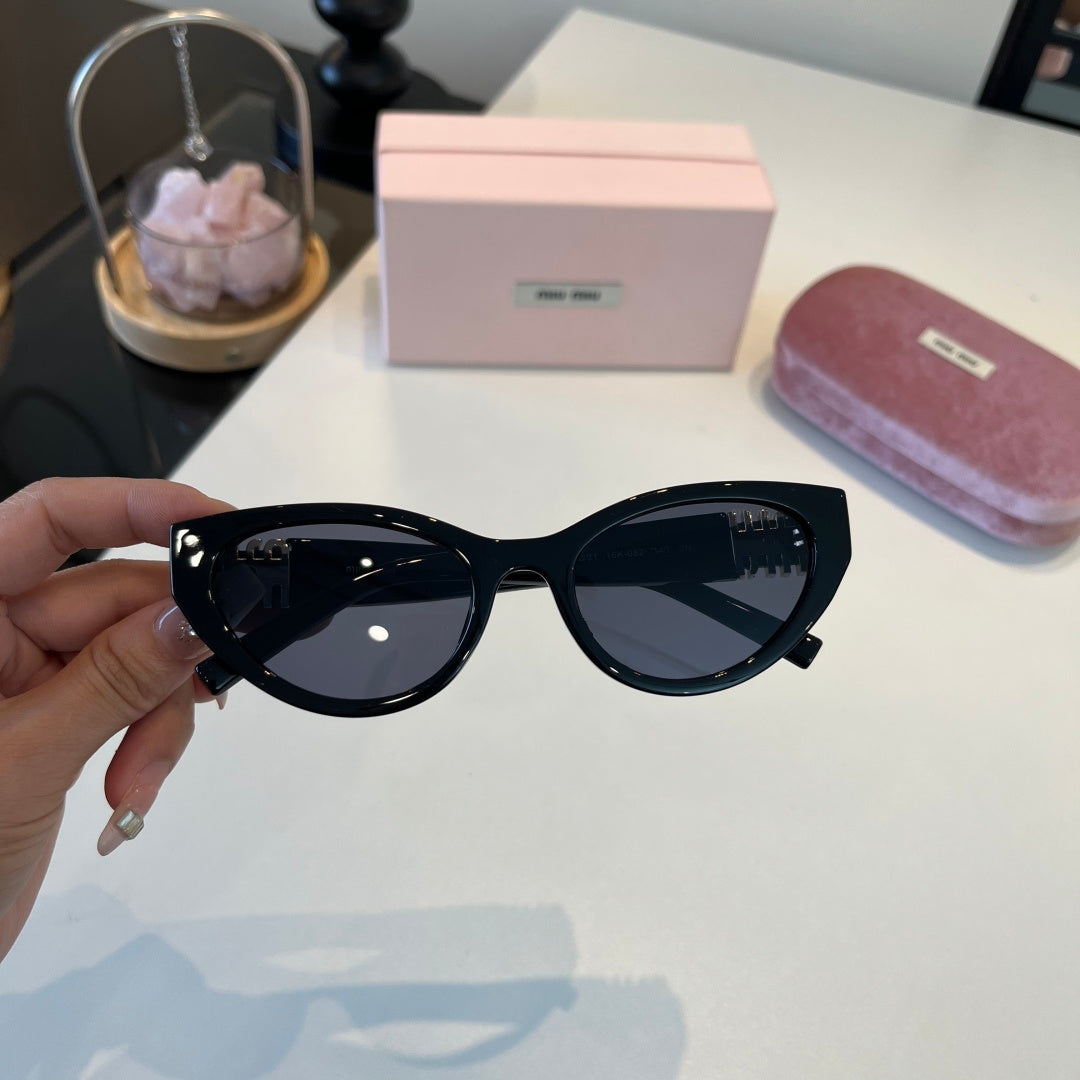 Miu Miu Cat-Eye Black Lens Sunglasses for Men & Women - 487639 - detail image 6