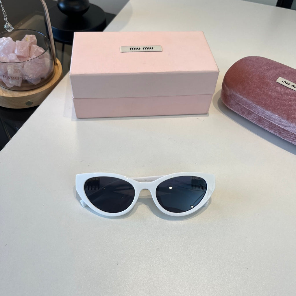 Miu Miu Cat-Eye Silver Lens Sunglasses for Men & Women - 487641 - detail image 6
