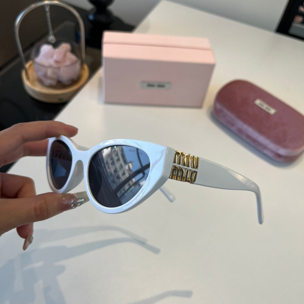 Miu Miu Cat-Eye Silver Lens Sunglasses for Men & Women - 487641 - detail image 4