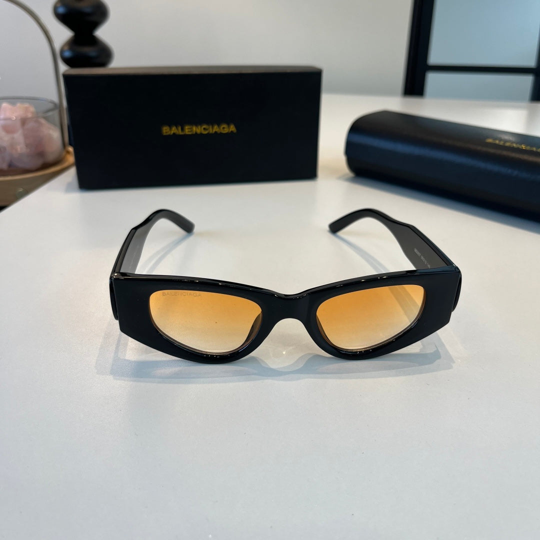 Balenciaga Rectangular Brown Lens Sunglasses for Men & Women - 449652 - detail image 2