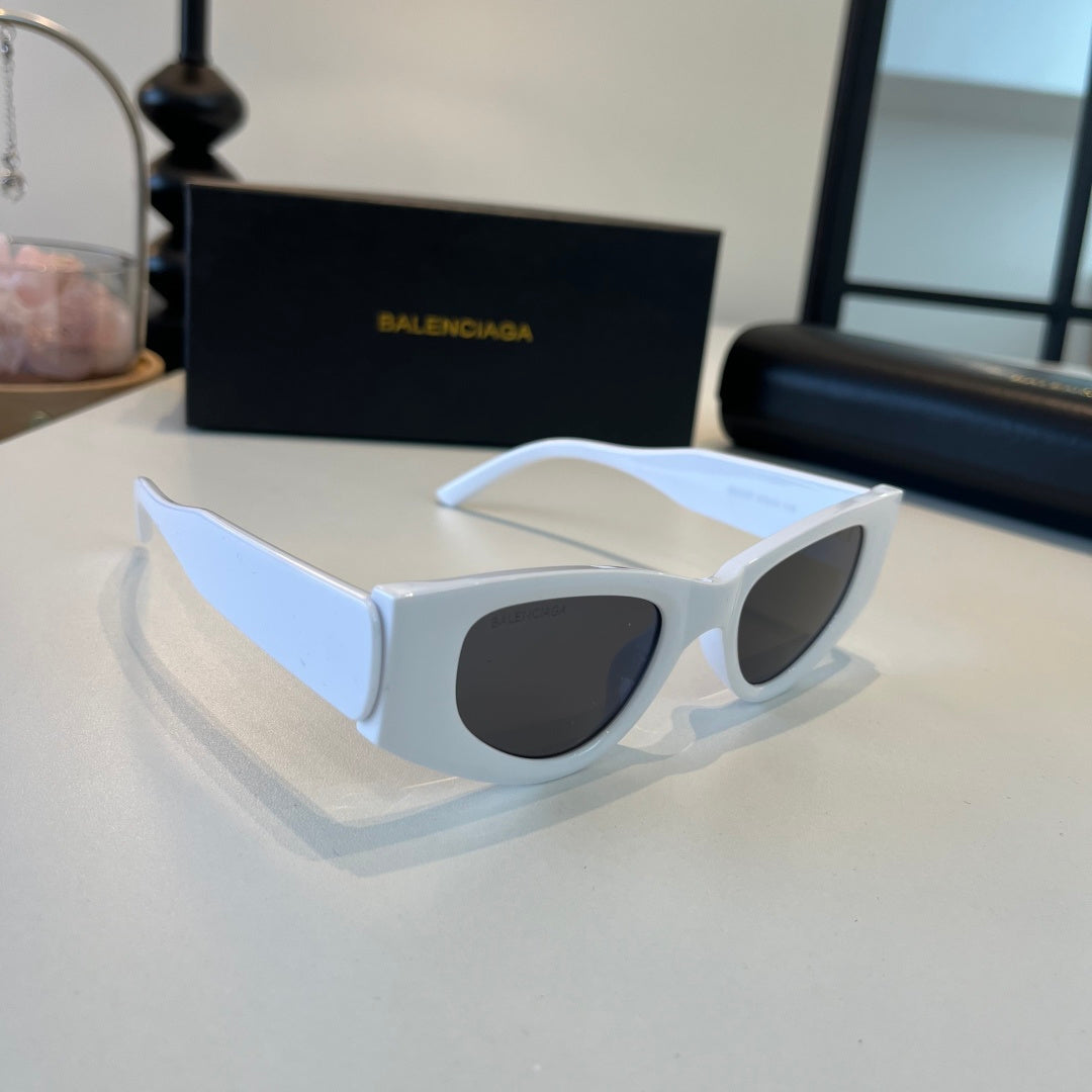 Balenciaga Rectangular Silver Lens Sunglasses for Men & Women - 158568