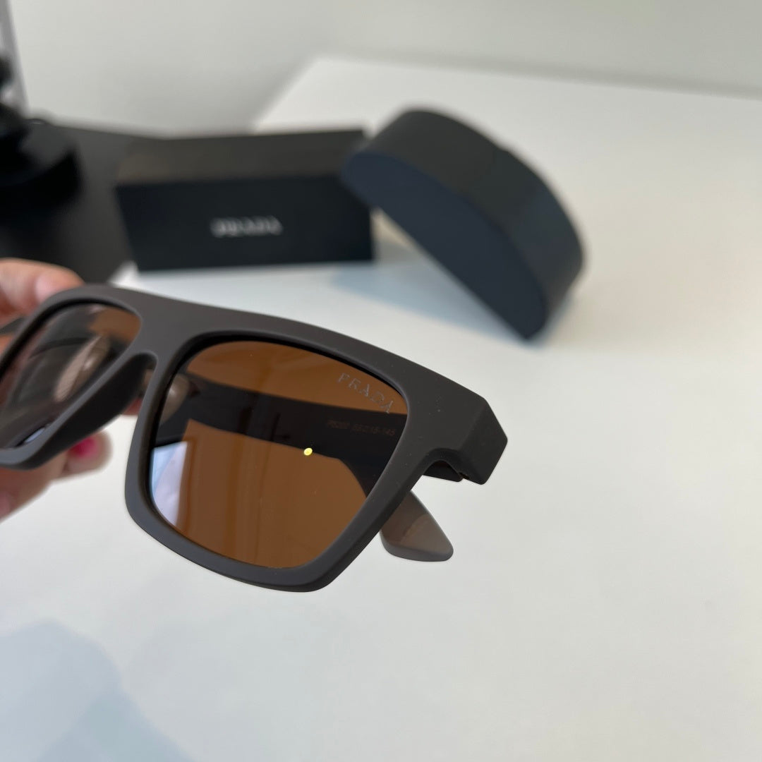 Prada Polarized Fashion Black Lens Sunglasses for Men - 358432 - detail image 6