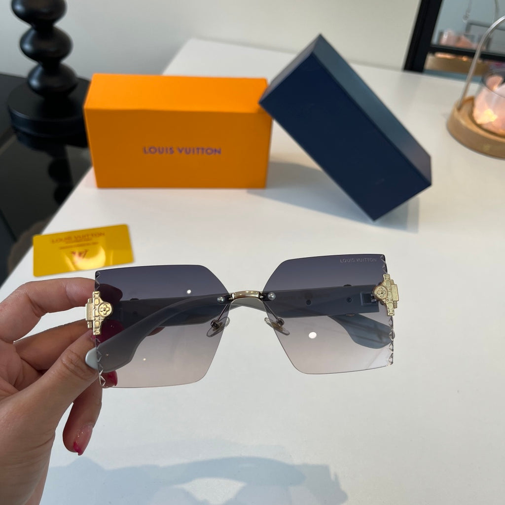 Louis Vuitton Fashion Silver Lens Sunglasses for Women - 357579 - detail image 5